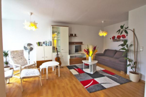 Ferienwohnung KAKADU Apartment Dresden Laubegast WLAN TV Fahrrad